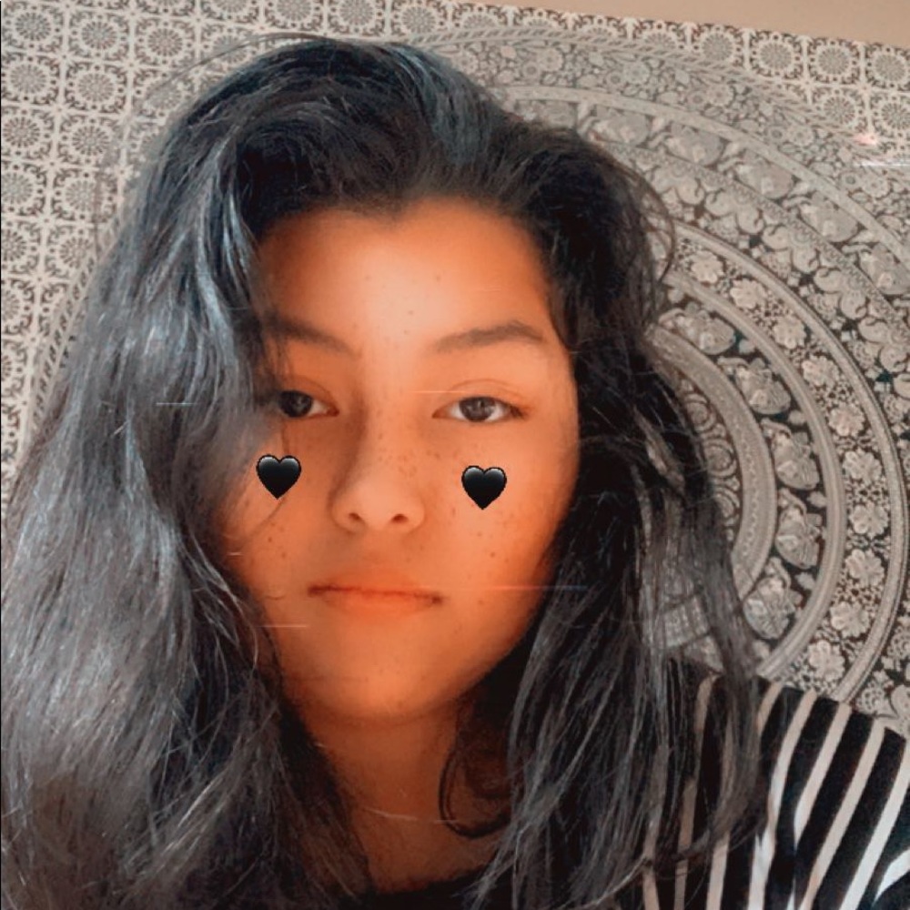 Meet your Posher, Romina